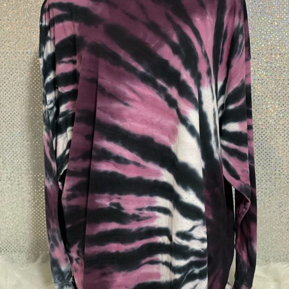 💥New Victoria Secret Tie-Dye Tee & Skinny Jogger Set 💥 - Picture 10 of 14